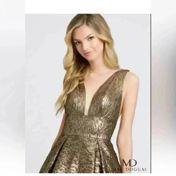 NEW MAC DUGGAL METALLIC JACQUARD ANTIQUE GOLD BALLGOWN sz 0 - Picture 2 of 16